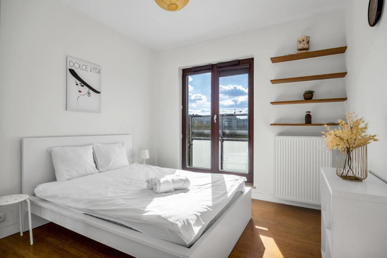 1Br New Apt 20Min Centre Parking Варшава Екстериор снимка